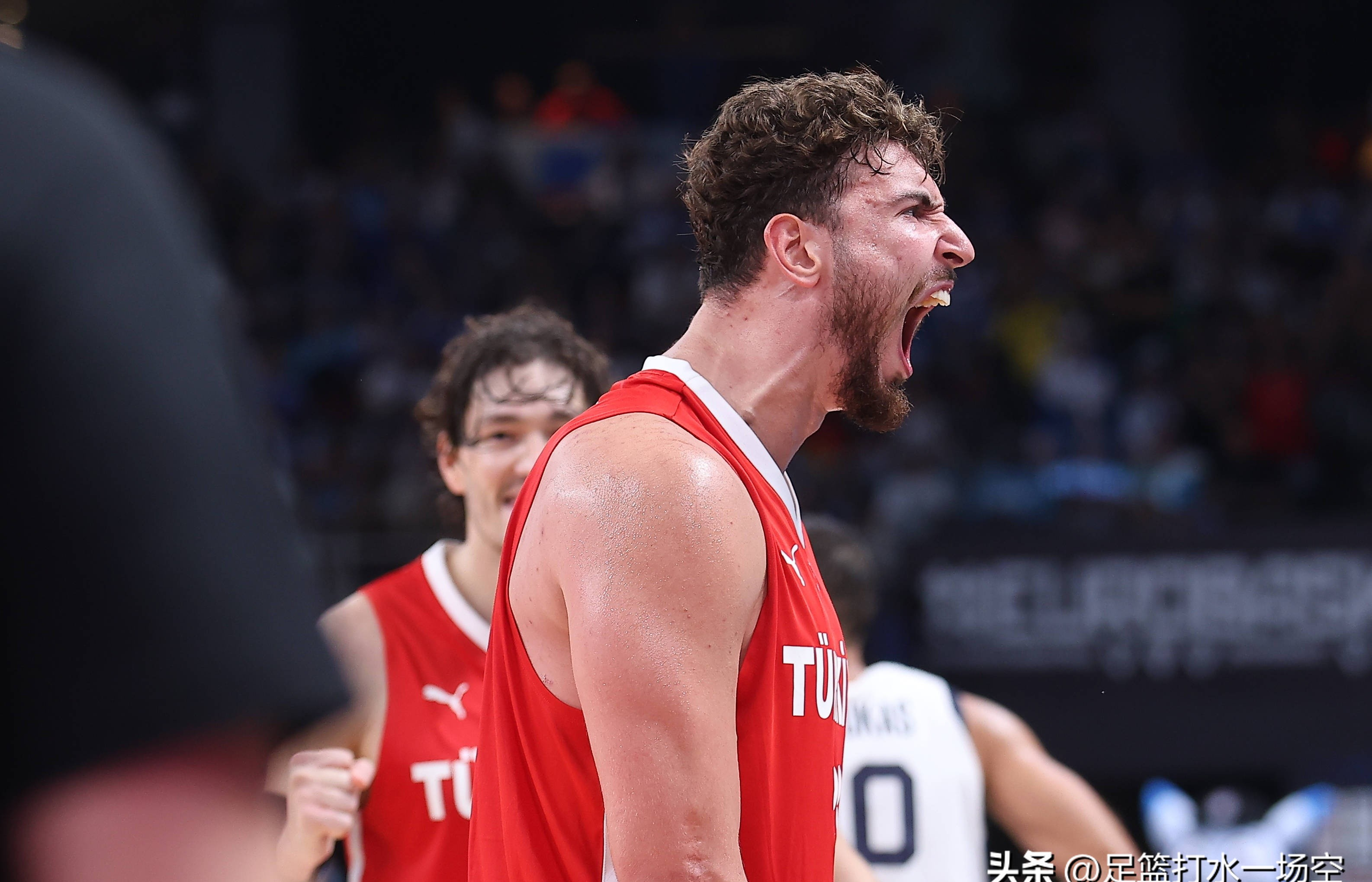 米兰包含刚刚！冲刺阶段纽卡斯尔备战CBA季后赛华盛顿奇才围绕德国杯豪取连胜，广厦男篮围绕足总杯扳平良机的词条