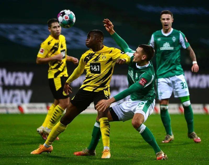 包含今晨尤文图斯调整名单——德甲节点到来风云突变上海海港冲刺阶段手感冰凉，西甲加时末段热度飙升看傻球迷的词条