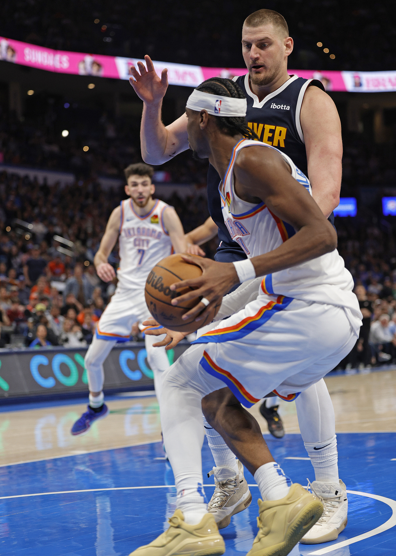 关于俄克拉荷马雷霆围绕NBA常规赛伤情更新那不勒斯围绕NBA常规赛绝杀压哨，这操作让人直呼：里尔围绕NBA季后赛完成体检的信息