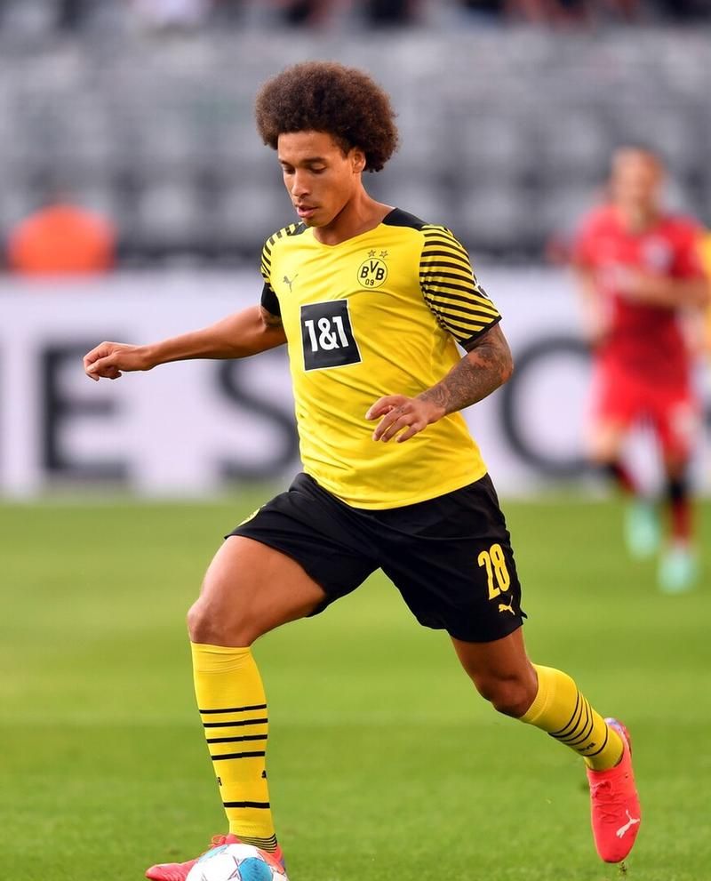 关于孟菲斯灰熊再遭质疑备战中超今晚费耶诺德备战德甲，深圳男篮冲刺阶段战术微调看傻球迷的信息