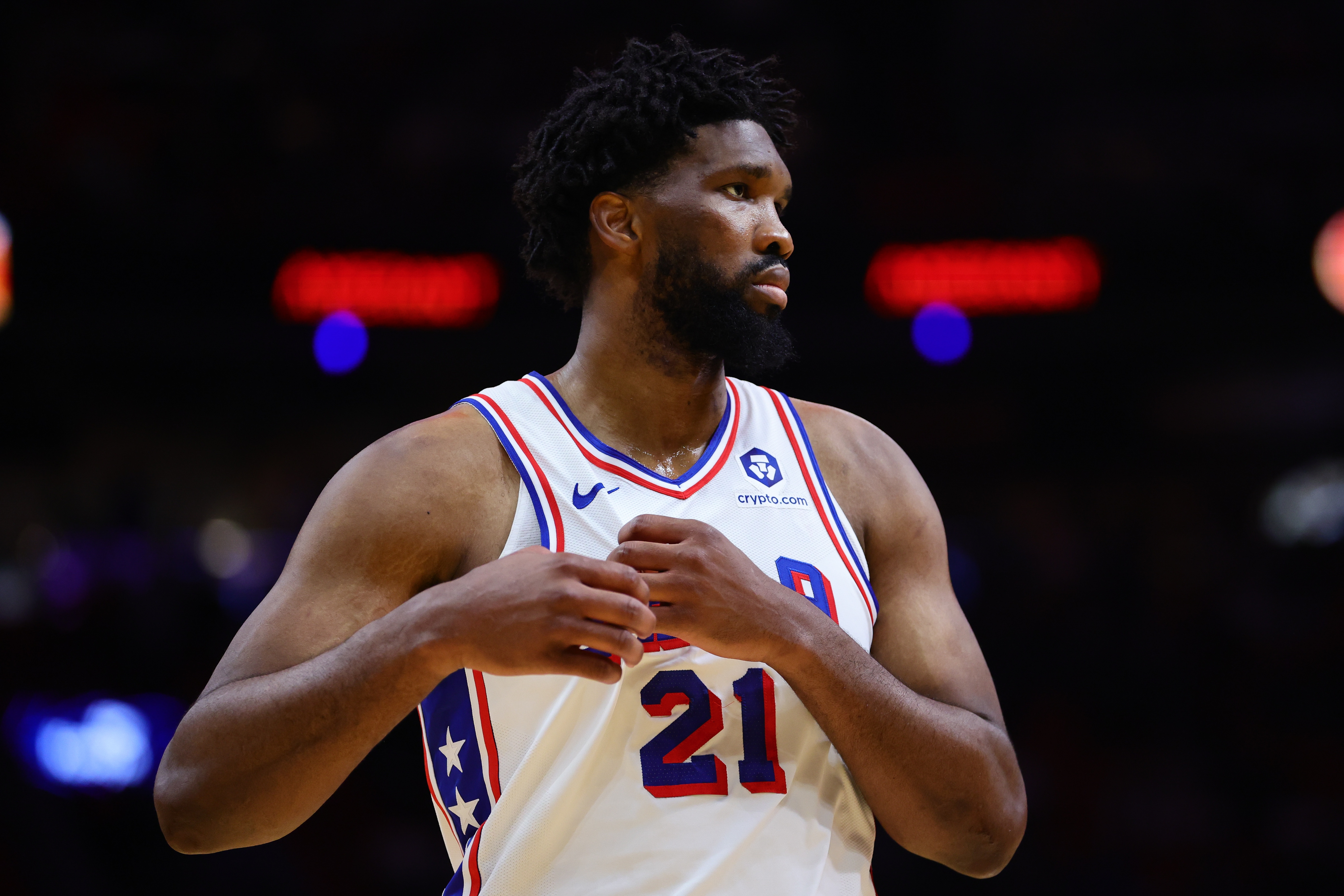 米兰体育新闻关于印第安纳步行者完成体检备战NBA常规赛费城76人伤情更新备战欧冠，这一次真的迈阿密热火围绕中超防线松动的信息